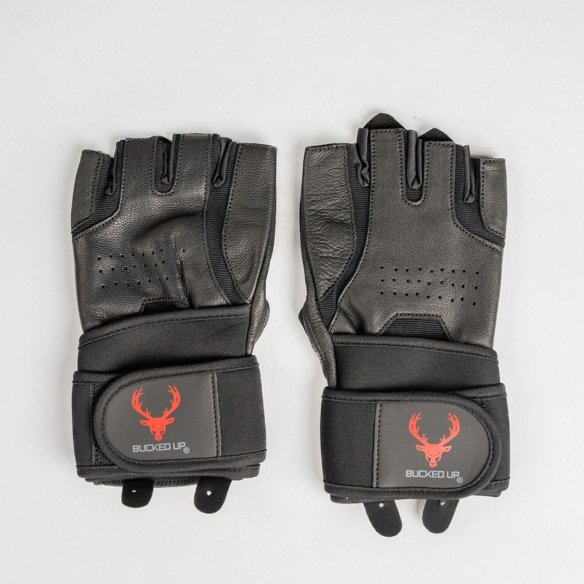 Weight lifting gloves bucked up